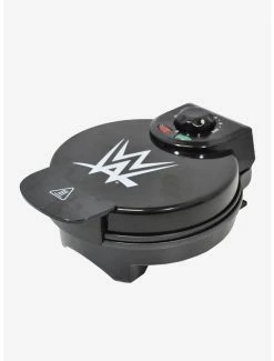 Kitchen WWE Championship Belt Waffle Maker