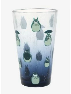 Drinkware Studio Ghibli My Neighbor Totoro Rainy Day Ombre Pint Glass - BoxLunch Exclusive